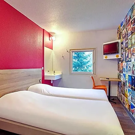 Hotel Hotelf1 Sur Orge 3*