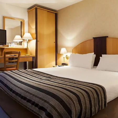 Hotelf1 Sur Orge 호텔 2*