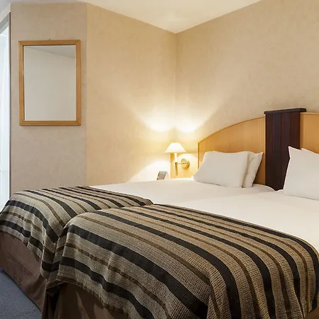 호텔 Hotelf1 Sur Orge 2*