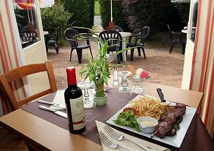 Hotelf1 Sur Orge 호텔 Brétigny-sur-Orge