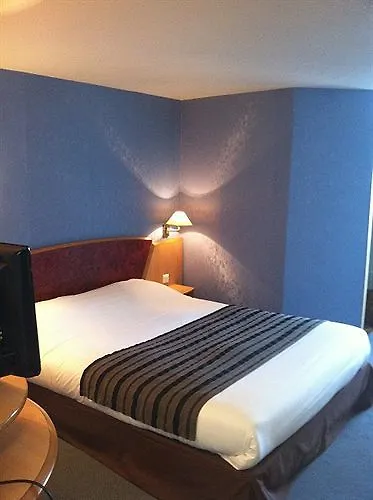 Hotelf1 Sur Orge 3* Brétigny-sur-Orge